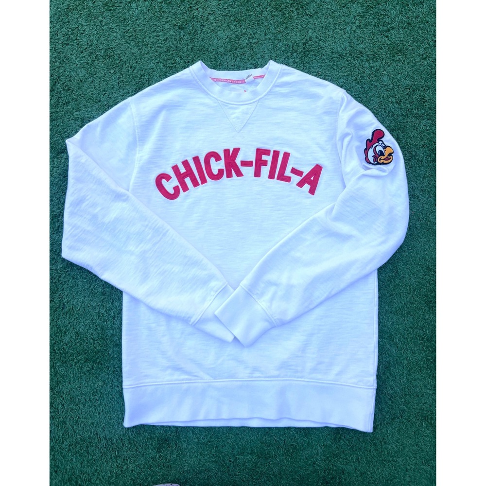 Chick-fil-A Originals White Crewneck Sweatshirt Rooster Patch Logo Mens Medium